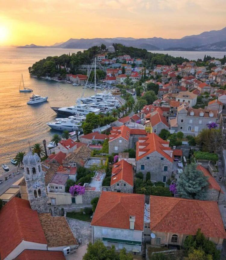 Apartment Holiday Home Doma, Cilipi Near Dubrovnik ภายนอก รูปภาพ